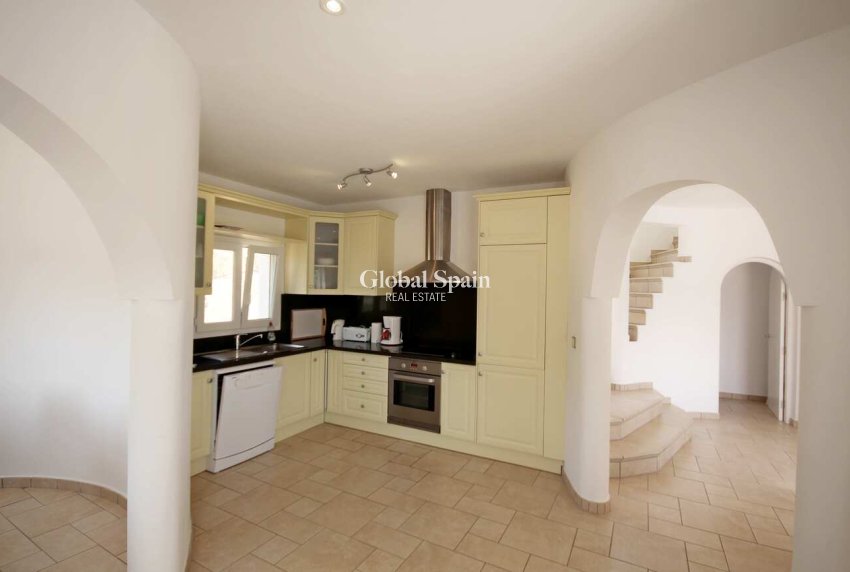 Wiederverkauf - VILLA -
JÁVEA - Costa Blanca