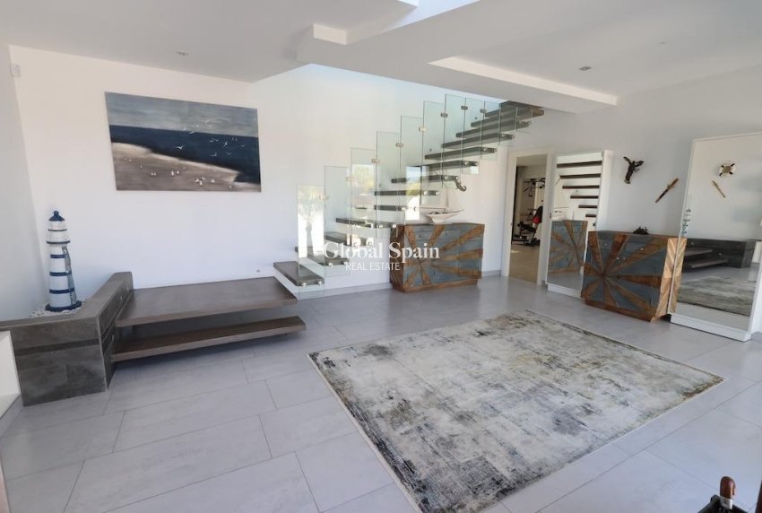 Wiederverkauf - VILLA -
JÁVEA - Costa Blanca