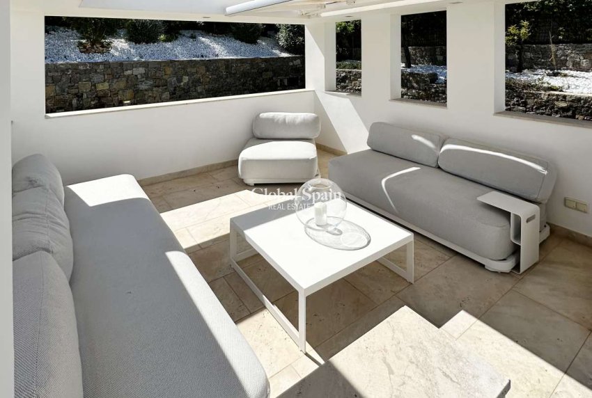 Wiederverkauf - VILLA -
JÁVEA - Costa Blanca