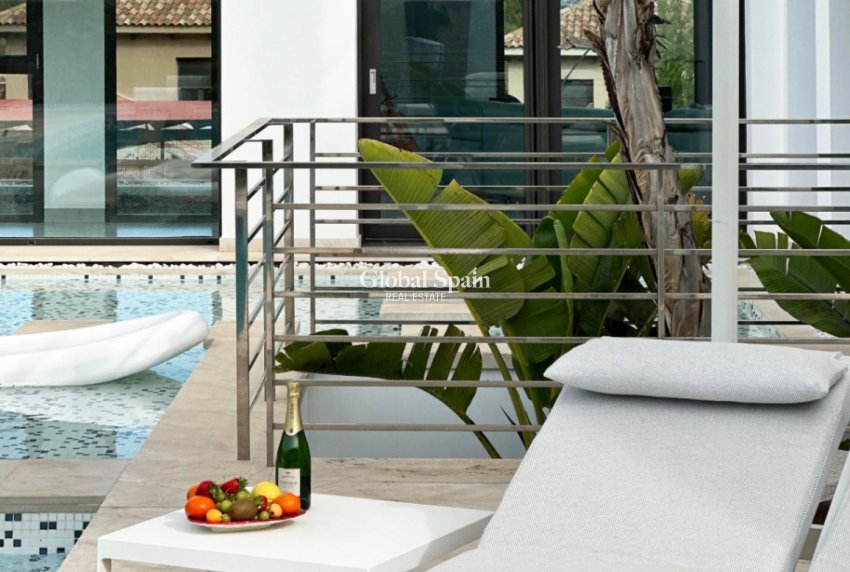 Wiederverkauf - VILLA -
JÁVEA - Costa Blanca