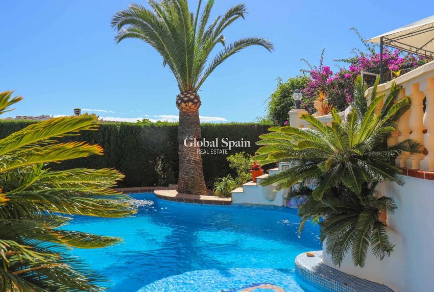 Wiederverkauf - VILLA -
JÁVEA - Costa Blanca