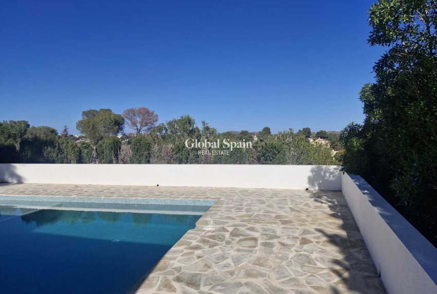 Wiederverkauf - VILLA -
JÁVEA - Costa Blanca