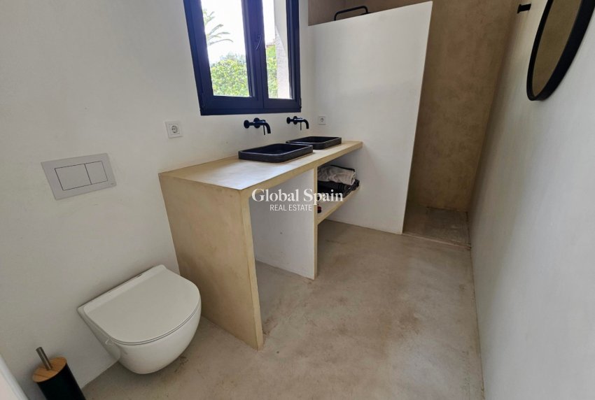 Wiederverkauf - VILLA -
JÁVEA - Costa Blanca