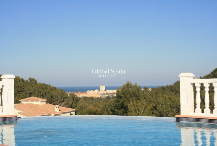 Wiederverkauf - VILLA -
JÁVEA - Costa Blanca