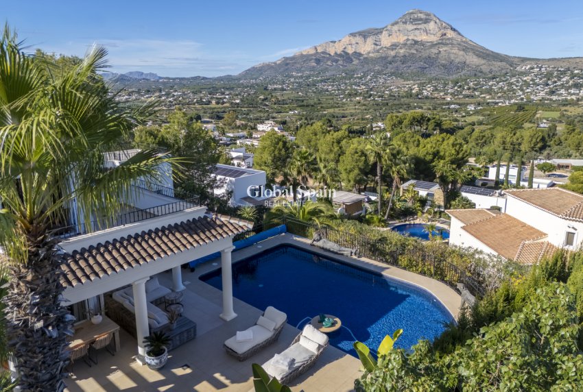 Wiederverkauf - VILLA -
JÁVEA - Costa Blanca