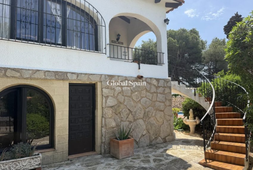 Wiederverkauf - VILLA -
JÁVEA - Costa Blanca