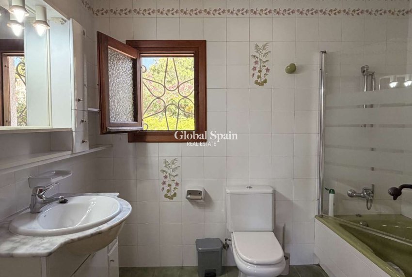 Wiederverkauf - VILLA -
JÁVEA - Costa Blanca