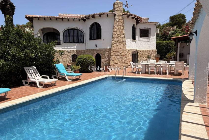 Wiederverkauf - VILLA -
JÁVEA - Costa Blanca