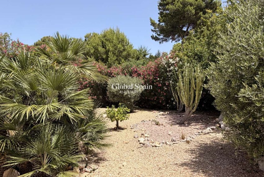 Wiederverkauf - VILLA -
JÁVEA - Costa Blanca