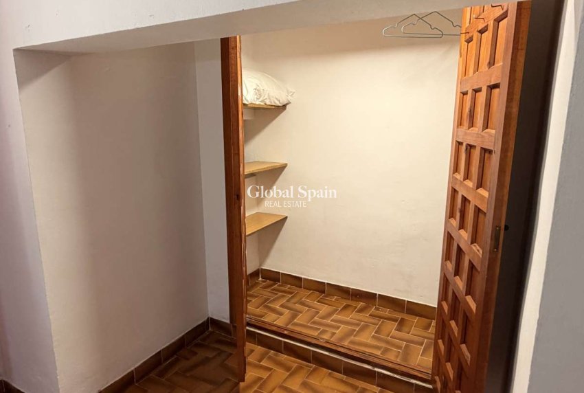 Wiederverkauf - VILLA -
JÁVEA - Costa Blanca