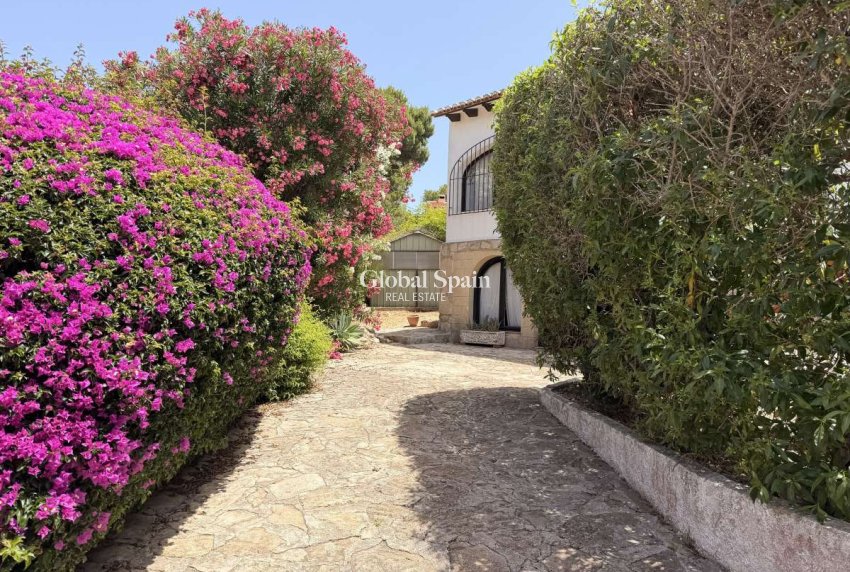 Wiederverkauf - VILLA -
JÁVEA - Costa Blanca