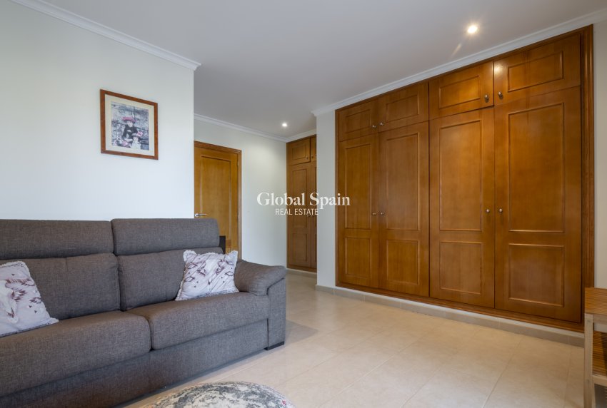 Wiederverkauf - VILLA -
JÁVEA - Costa Blanca