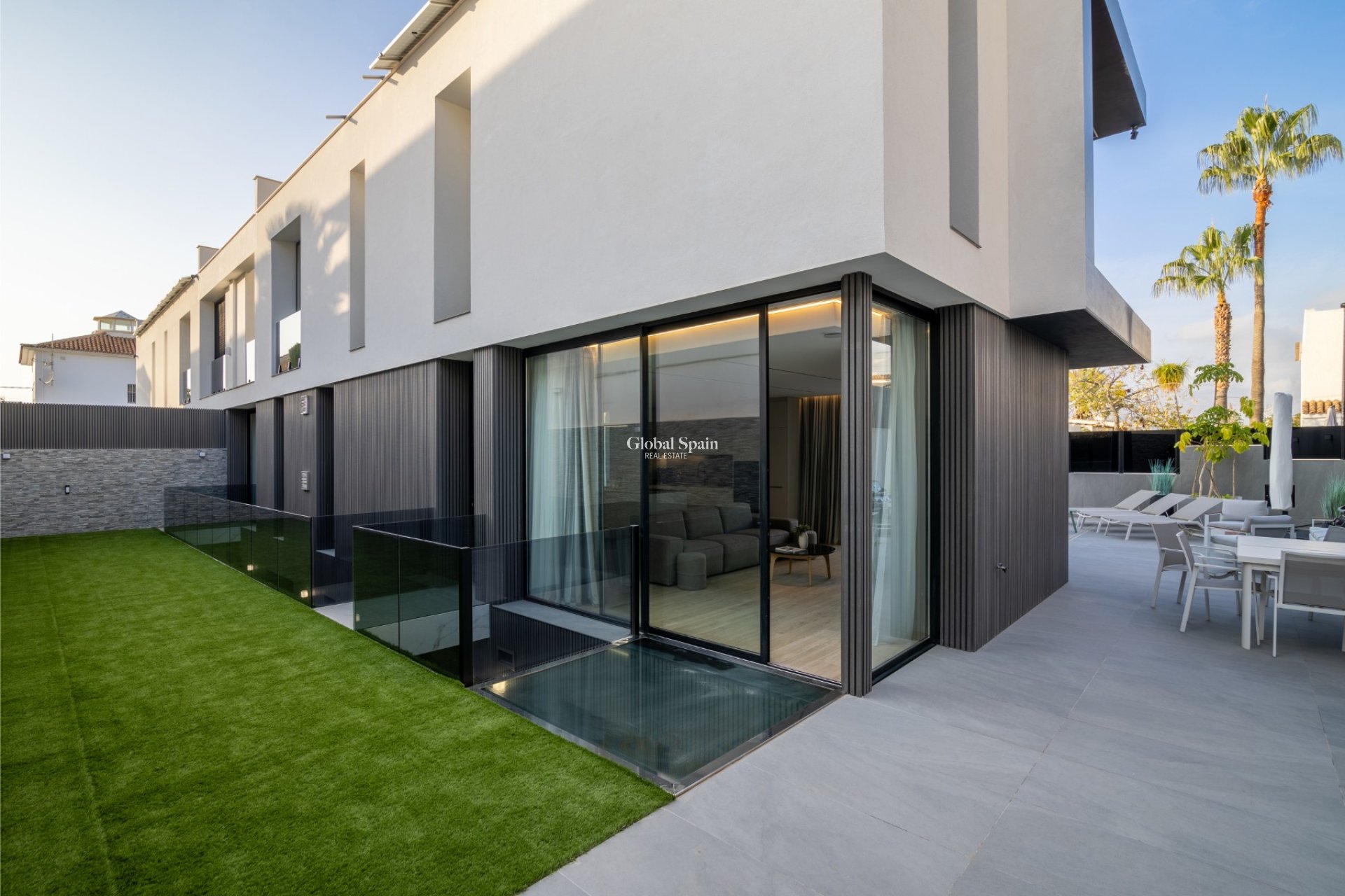 Wiederverkauf - VILLA -
L'ALBIR - center