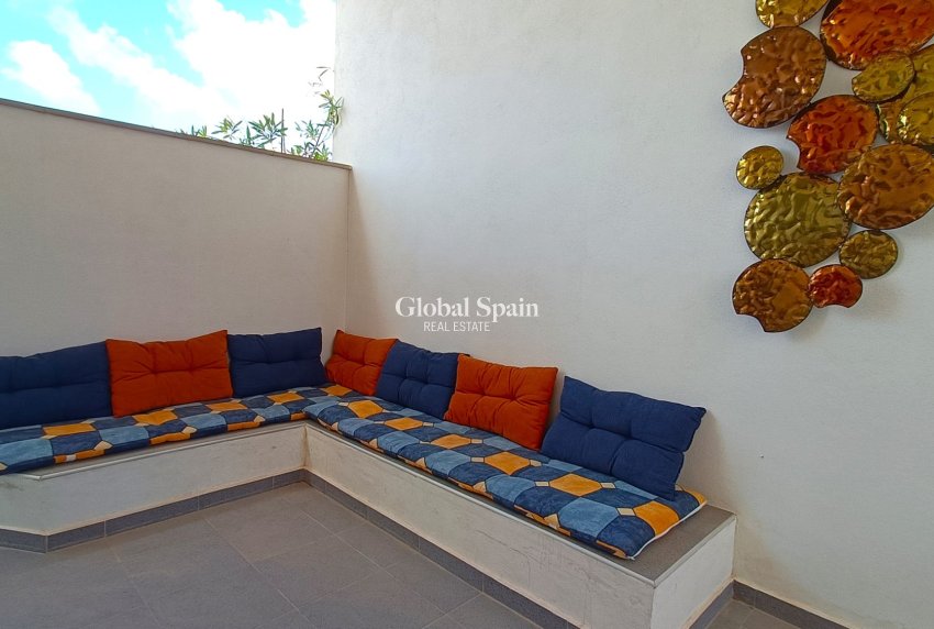 Wiederverkauf - VILLA -
LA FINCA GOLF - Algorfa