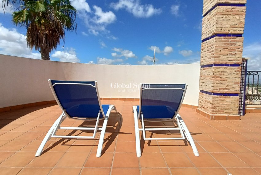 Wiederverkauf - VILLA -
LA FINCA GOLF - Algorfa