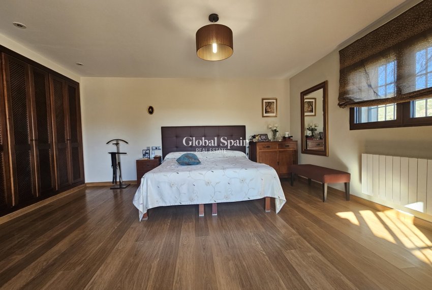 Wiederverkauf - VILLA -
LA MANGA DEL MAR MENOR - Costa Calida