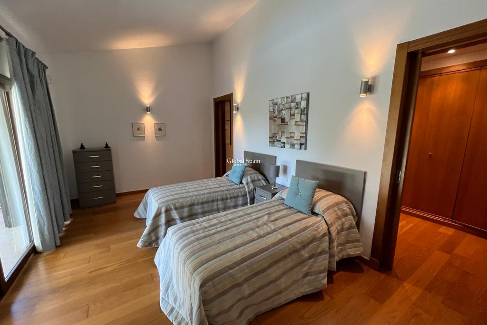 Wiederverkauf - VILLA -
LA MANGA DEL MAR MENOR - Costa Calida