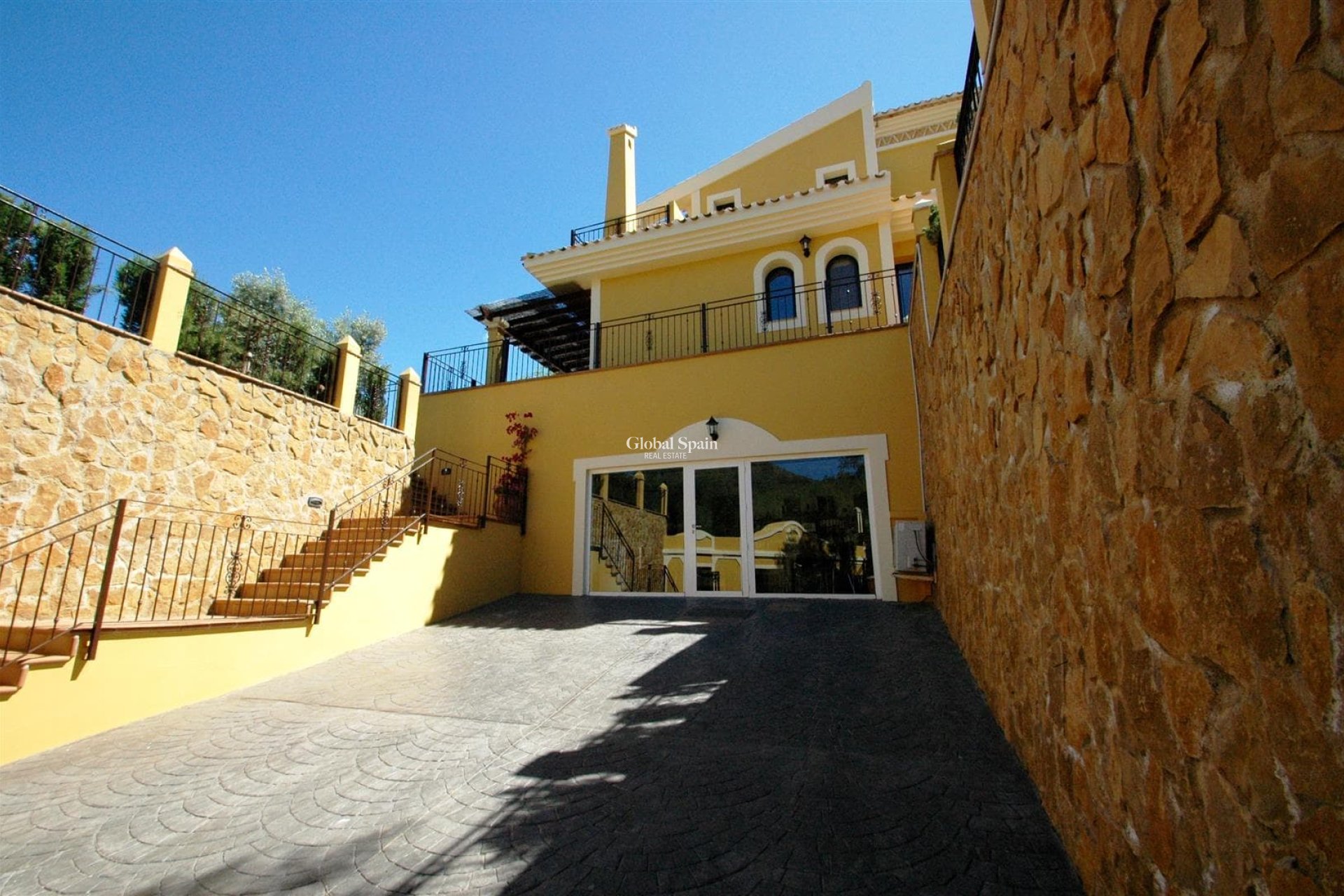 Wiederverkauf - VILLA -
LA MANGA DEL MAR MENOR - Costa Calida