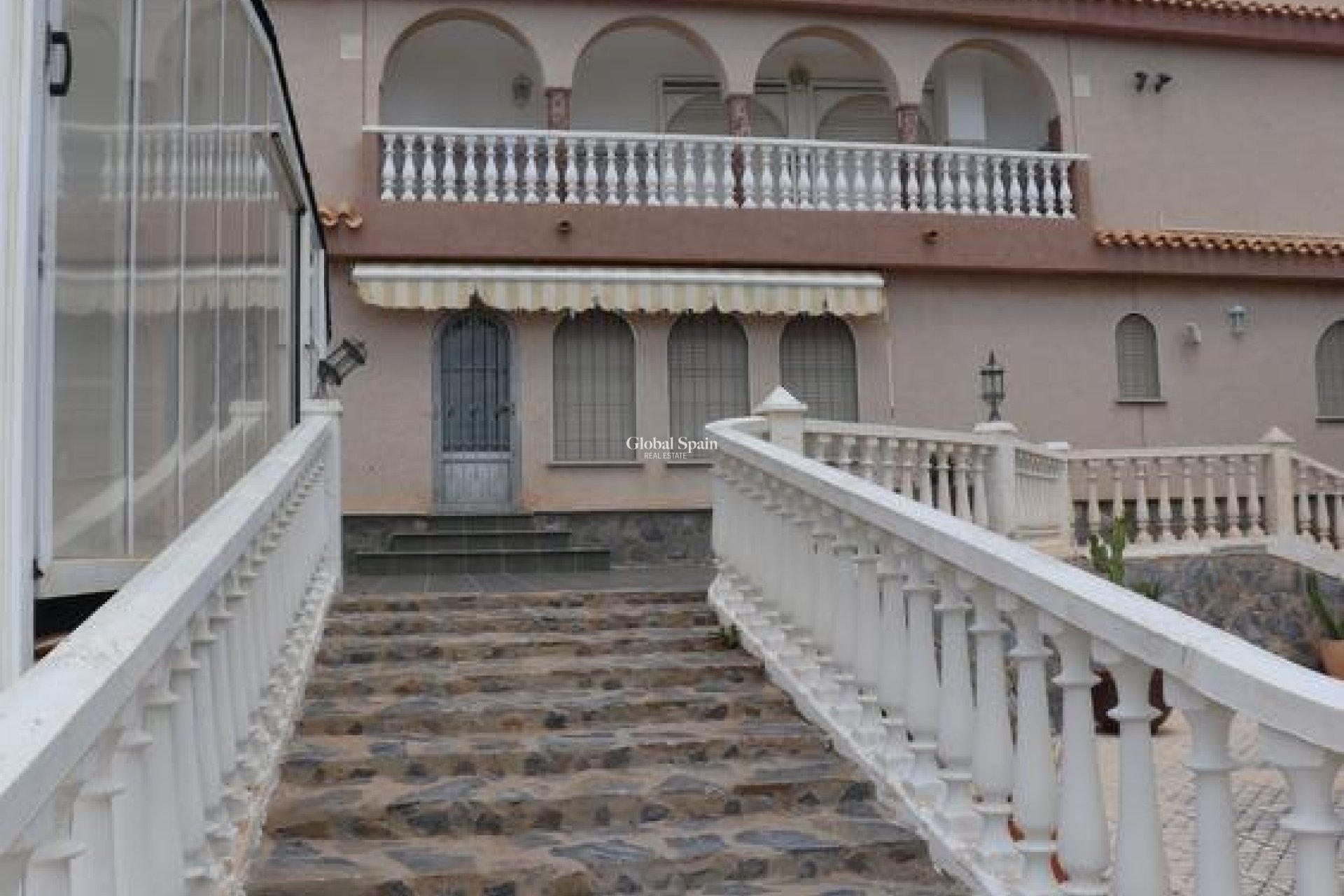 Wiederverkauf - VILLA -
LA MANGA DEL MAR MENOR - Km 17