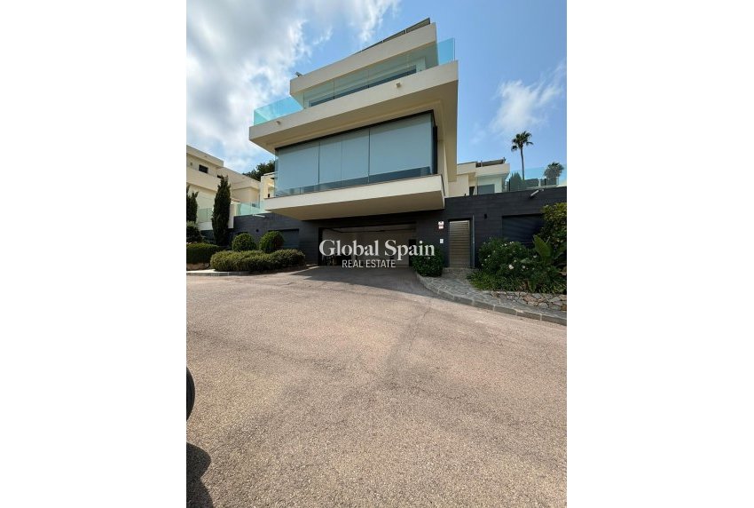 Wiederverkauf - Villa -
LA MANGA DEL MAR MENOR - La Manga Club-Atamaría