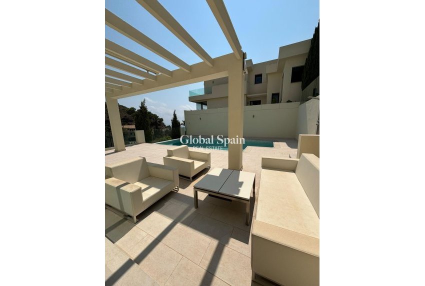 Wiederverkauf - Villa -
LA MANGA DEL MAR MENOR - La Manga Club-Atamaría