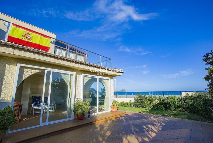 Wiederverkauf - VILLA -
LA MANGA DEL MAR MENOR - Playa De Las Gaviotas-el Pedrucho