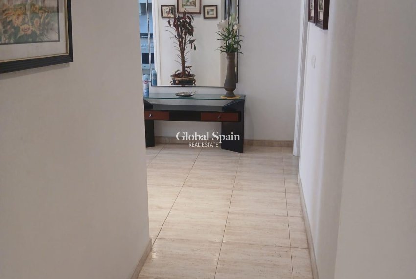 Wiederverkauf - VILLA -
LA MANGA DEL MAR MENOR - Playa Del Galán