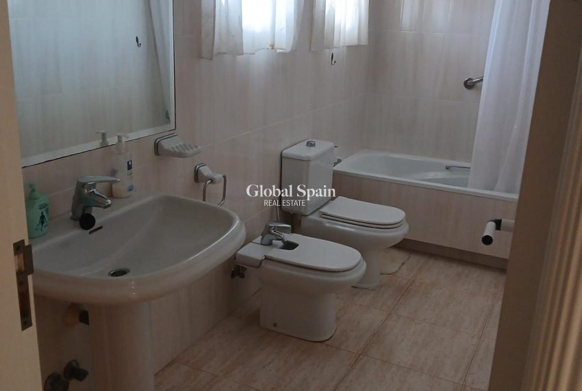 Wiederverkauf - VILLA -
LA MANGA DEL MAR MENOR - Playa Del Galán