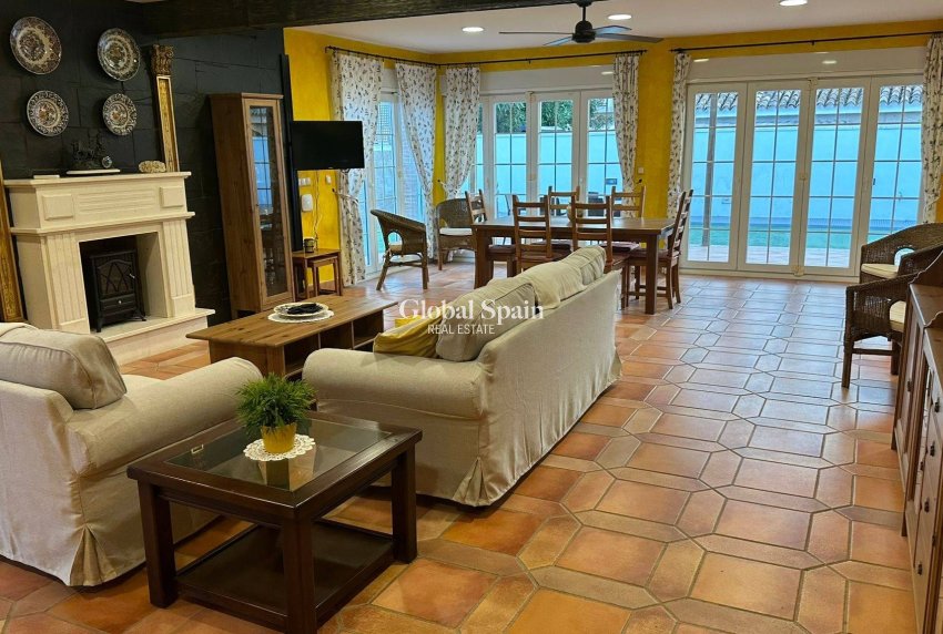 Wiederverkauf - VILLA -
LA MANGA DEL MAR MENOR - Playa Principe