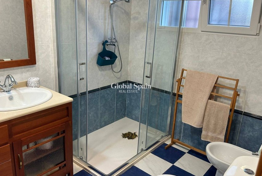 Wiederverkauf - VILLA -
LA MANGA DEL MAR MENOR - Playa Principe