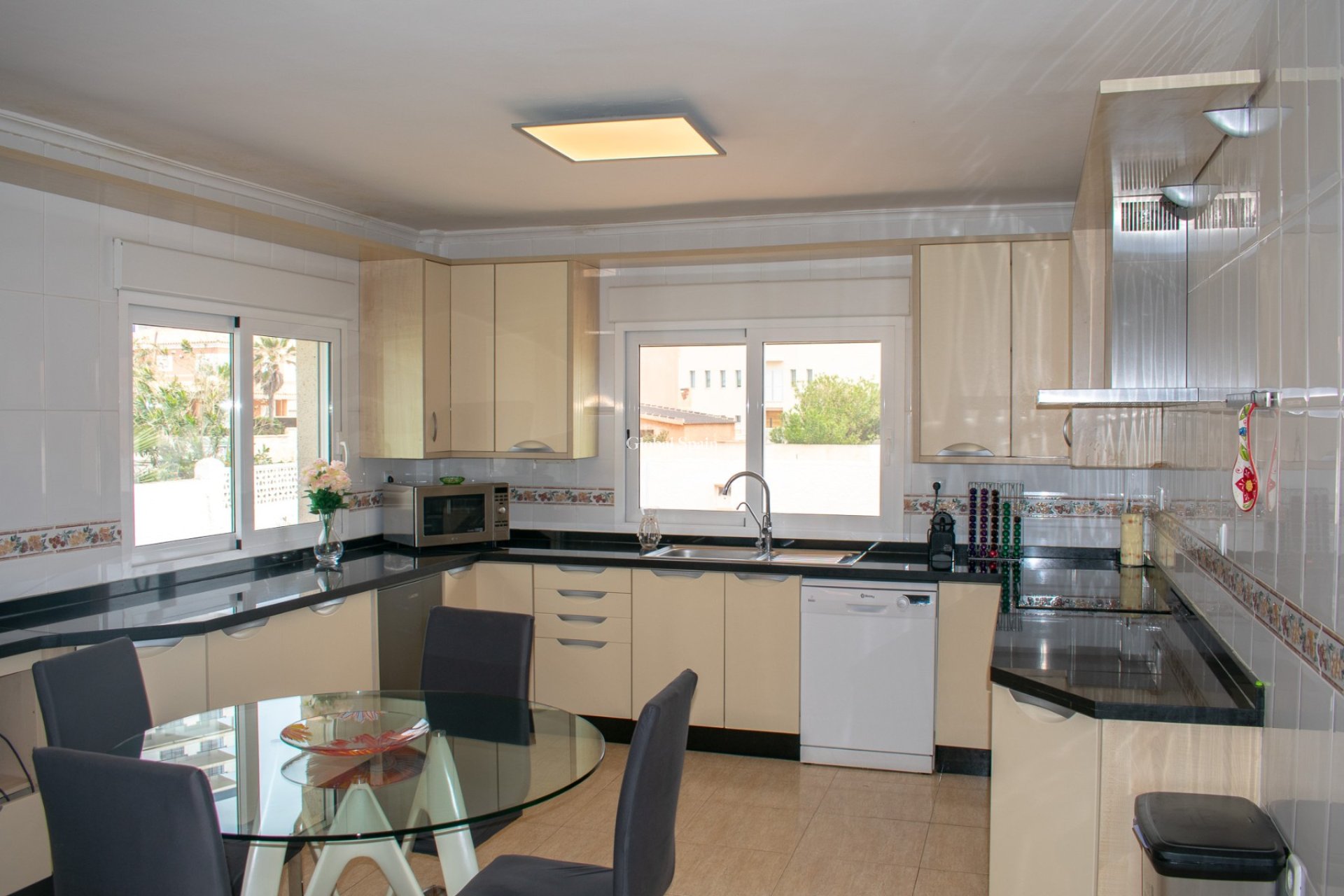 Wiederverkauf - VILLA -
LA MANGA DEL MAR MENOR