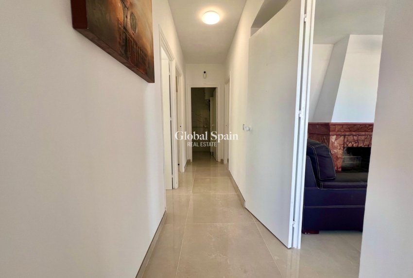 Wiederverkauf - VILLA -
LA MATA - Costa Blanca