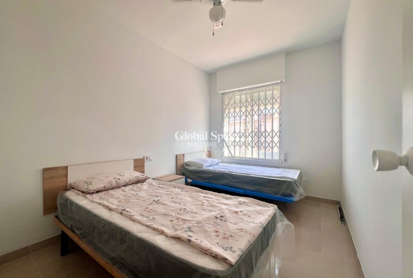 Wiederverkauf - VILLA -
LA MATA - Costa Blanca