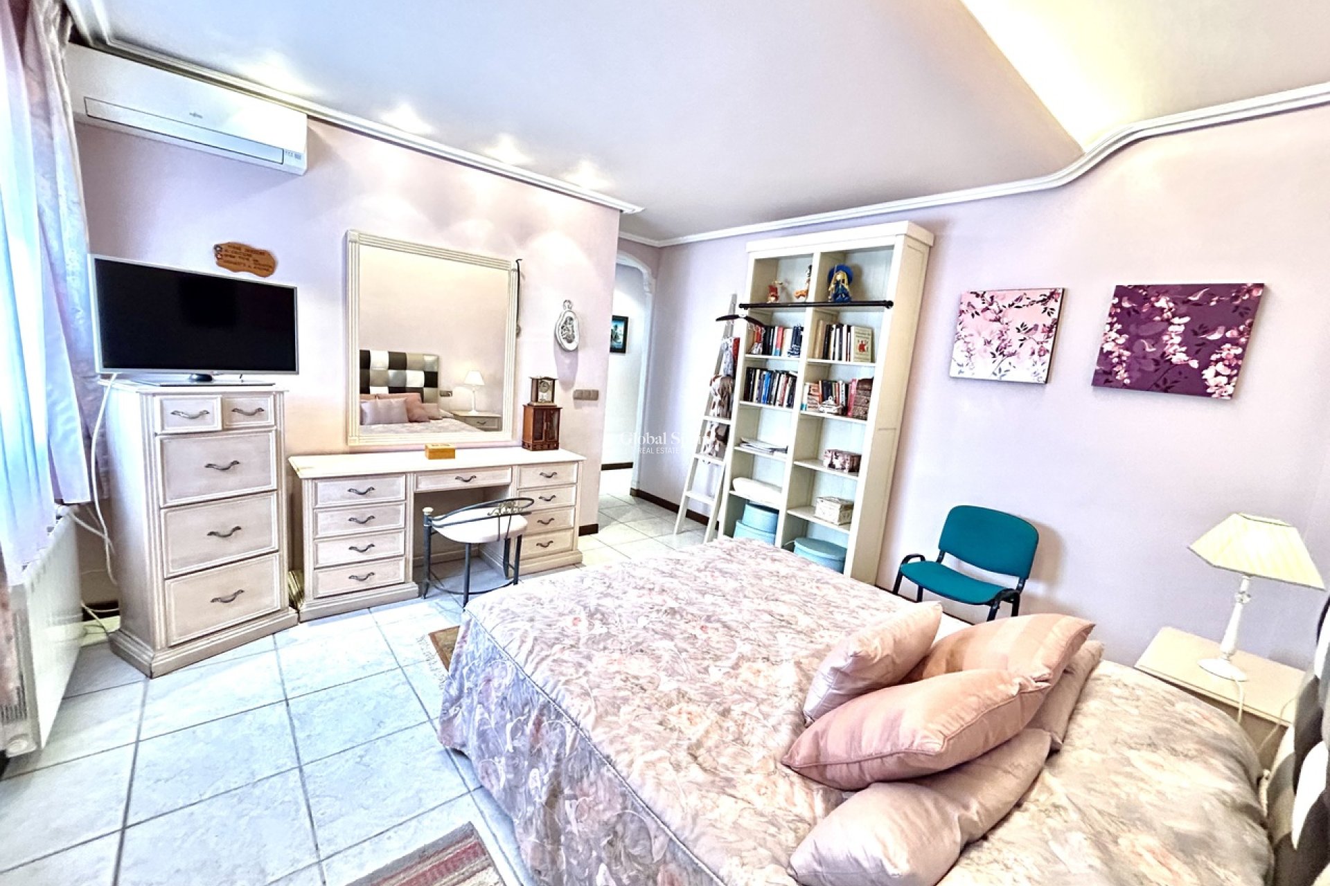 Wiederverkauf - VILLA -
LA MATA - Costa Blanca