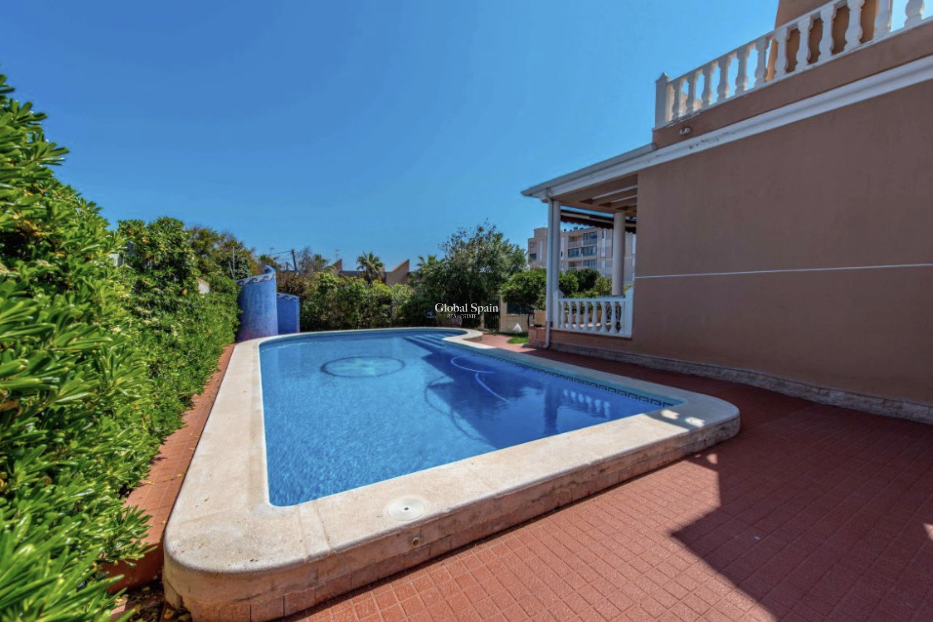Wiederverkauf - VILLA -
LA MATA - Costa Blanca