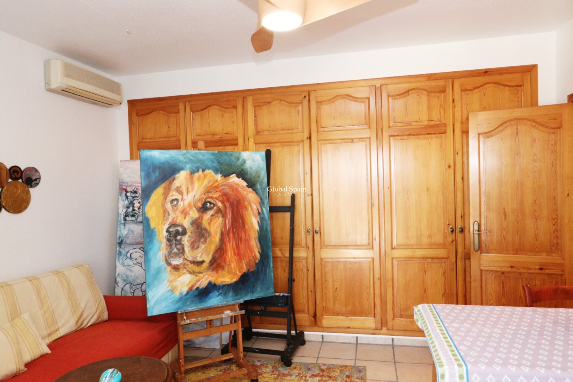 Wiederverkauf - VILLA -
LA NUCÍA - Costa Blanca