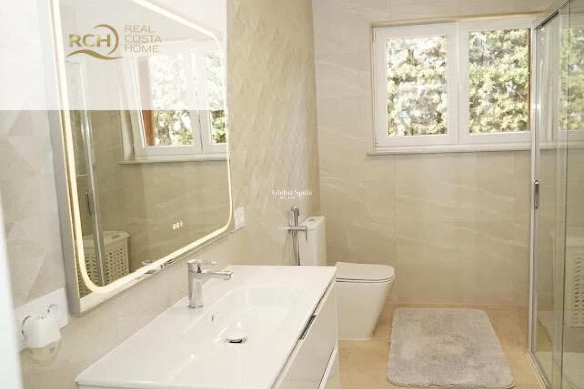 Wiederverkauf - VILLA -
LA NUCÍA - Montebello - Nou Espai