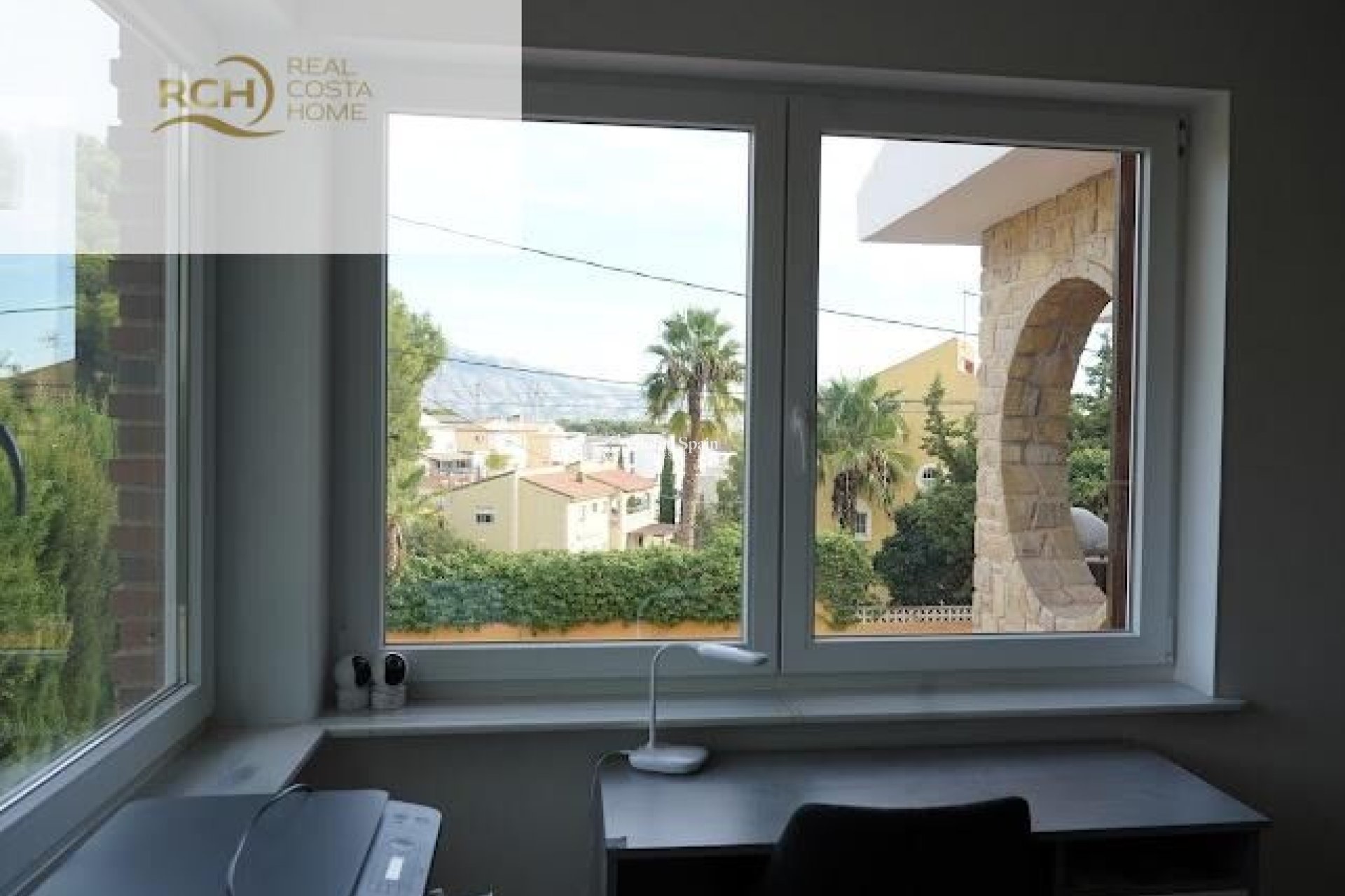 Wiederverkauf - VILLA -
LA NUCÍA - Montebello - Nou Espai