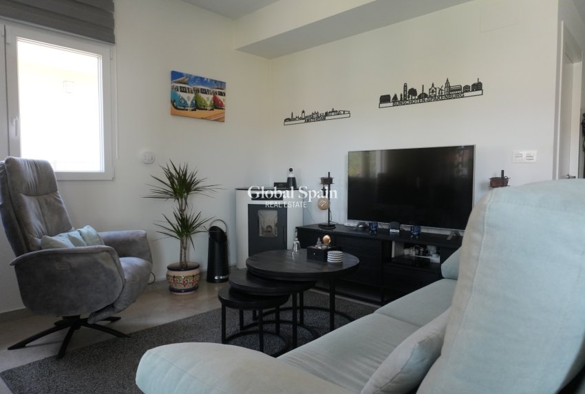 Wiederverkauf - VILLA -
LA ROMANA - Inland