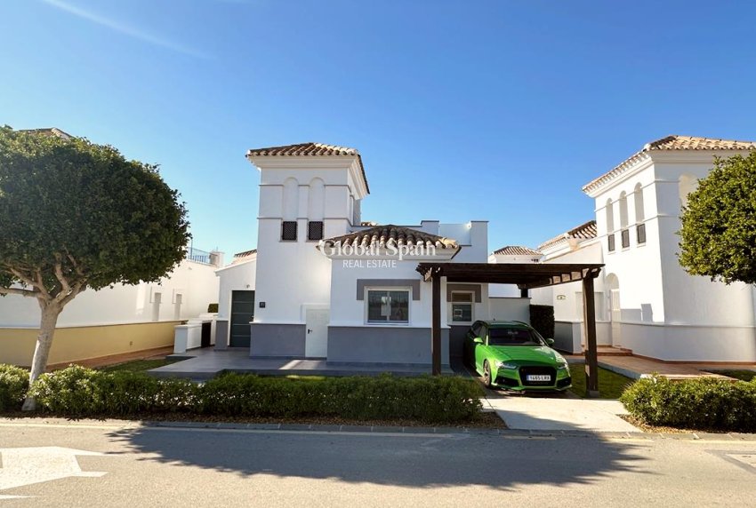 Wiederverkauf - VILLA -
LA TORRE GOLF RESORT - Inland