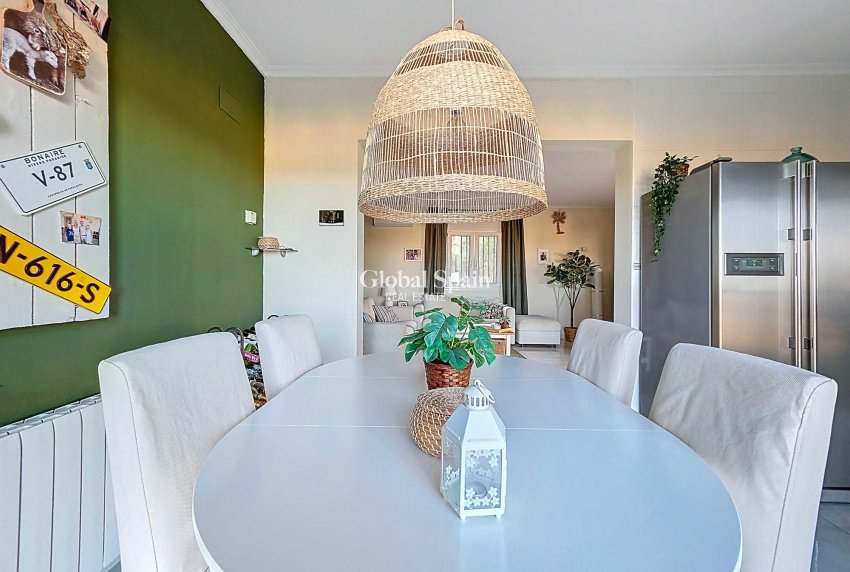 Wiederverkauf - VILLA -
LA ZARZA - La Zarza