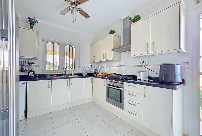 Wiederverkauf - VILLA -
LA ZARZA - La Zarza