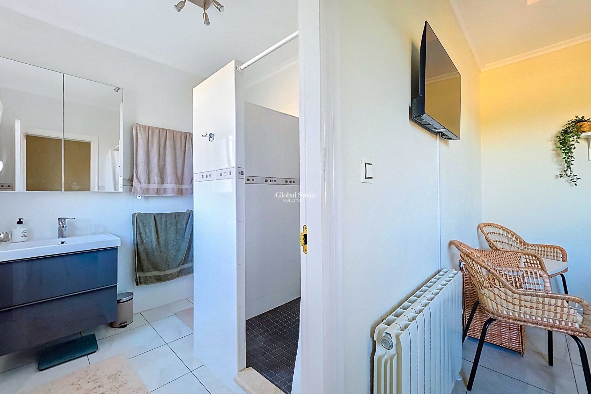 Wiederverkauf - VILLA -
LA ZARZA - La Zarza