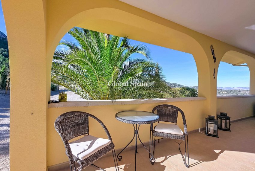 Wiederverkauf - VILLA -
LA ZARZA - La Zarza