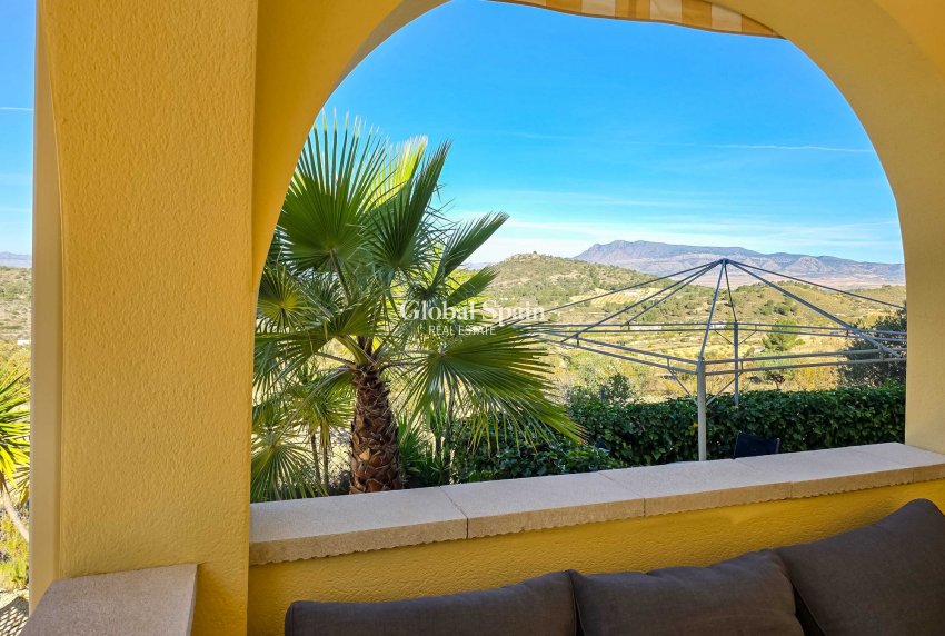 Wiederverkauf - VILLA -
LA ZARZA - La Zarza