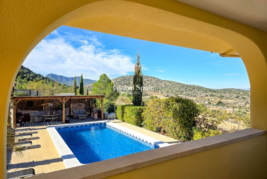 Wiederverkauf - VILLA -
LA ZARZA - La Zarza