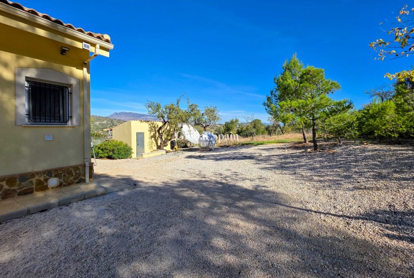 Wiederverkauf - VILLA -
LA ZARZA - La Zarza