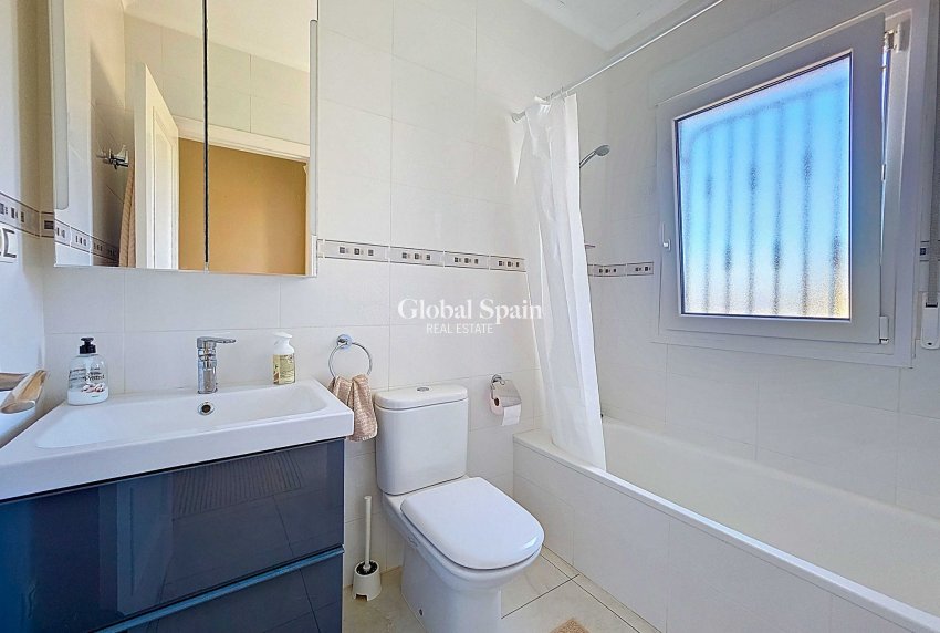 Wiederverkauf - Villa -
La Zarza