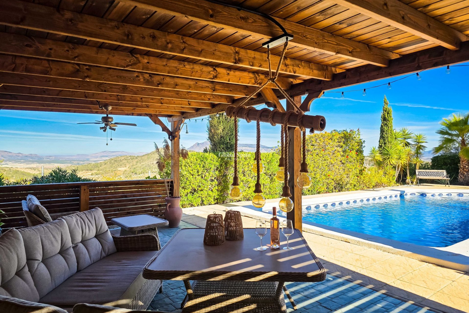 Wiederverkauf - Villa -
La Zarza