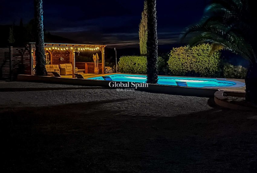 Wiederverkauf - Villa -
La Zarza